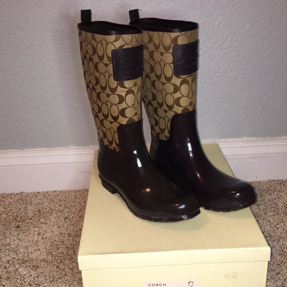 Coach Signature Brown Pearl Rain Boots (A7314) Size 11M